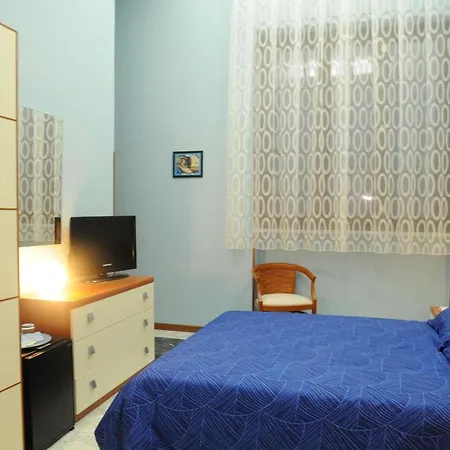 Conte Di Cavour Bed & Breakfast 3*