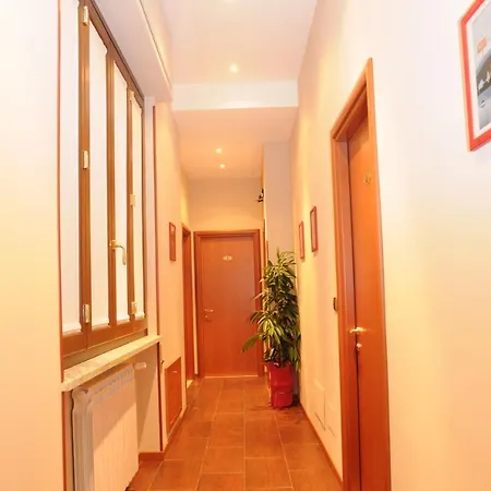 Conte Di Cavour Bed & Breakfast