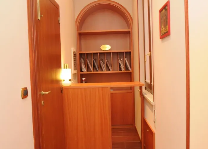 ベッド・アンド・ブレックファスト Conte Di Cavour